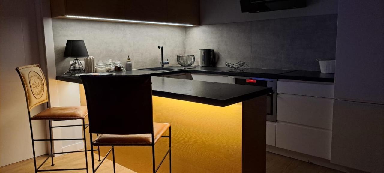 Loft Apartment " Amadeus " Tymienieckiego 25D Lodz  Ngoại thất bức ảnh
